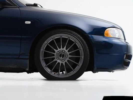 18" Alzor Style MB8 Wheel & Tire Package - 225/40R18 - Audi 8V/8Y A3/S3